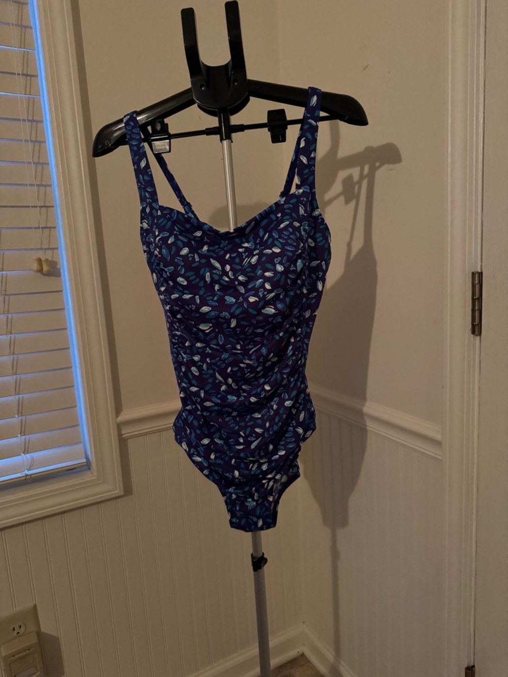 L.L. Bean Navy Leaf-Print One-Piece Swimsuit Size 16